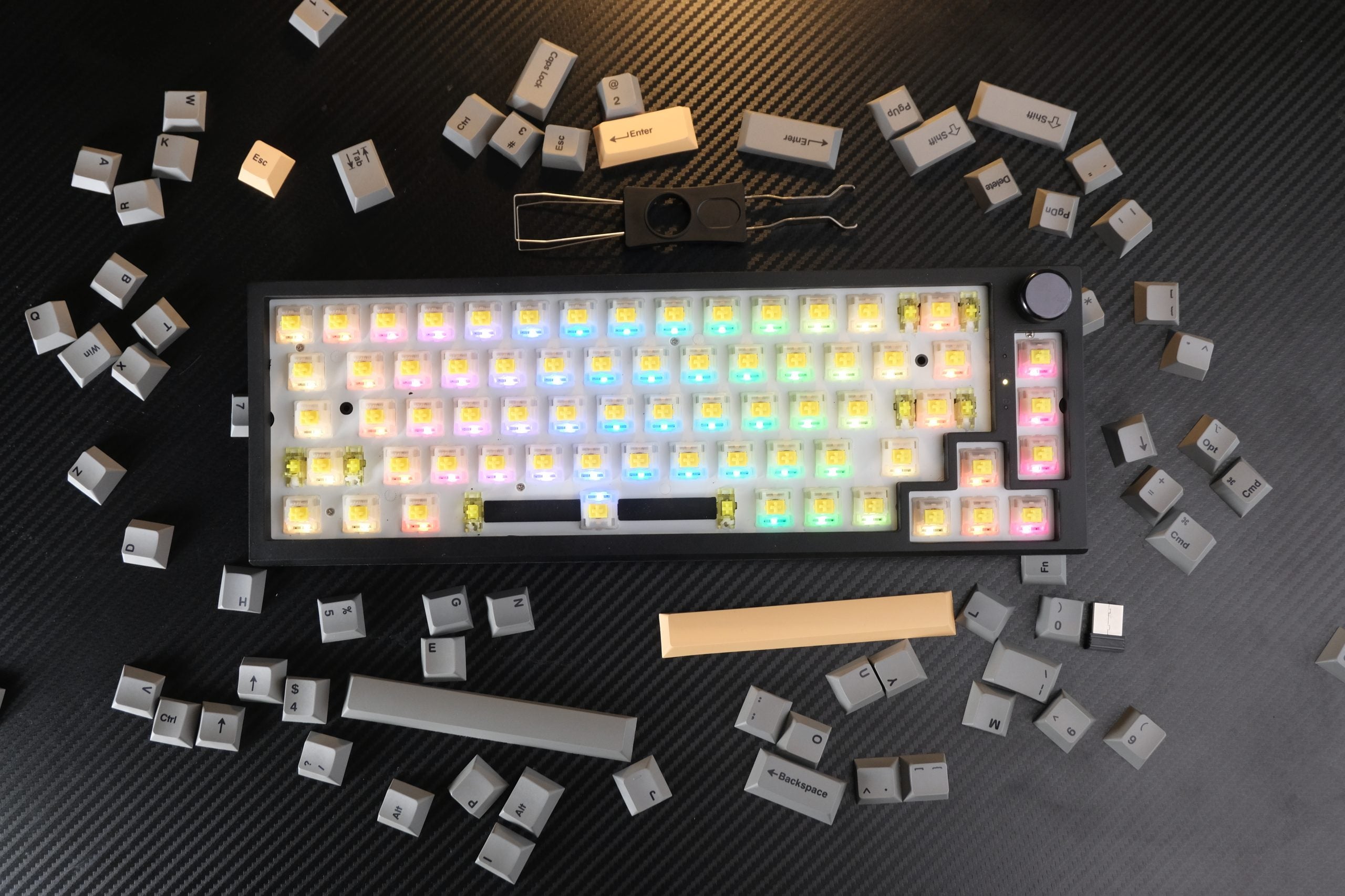 ABS vs PBT Keycaps - Better or Worse?