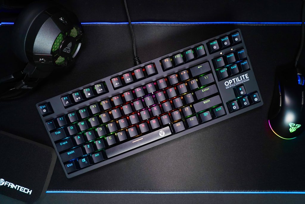 What is an optical keyboard difference between mechanical gaming